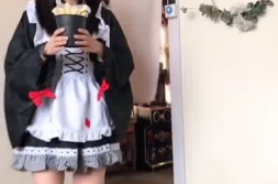 什么辅助小姐姐最好看,颜值与实力并存，她是如何成为焦点女神的？